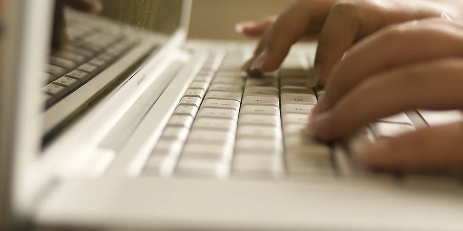 VPN for Tax Portals Abroad: Your Login Setup Matters More Than Your IP Address