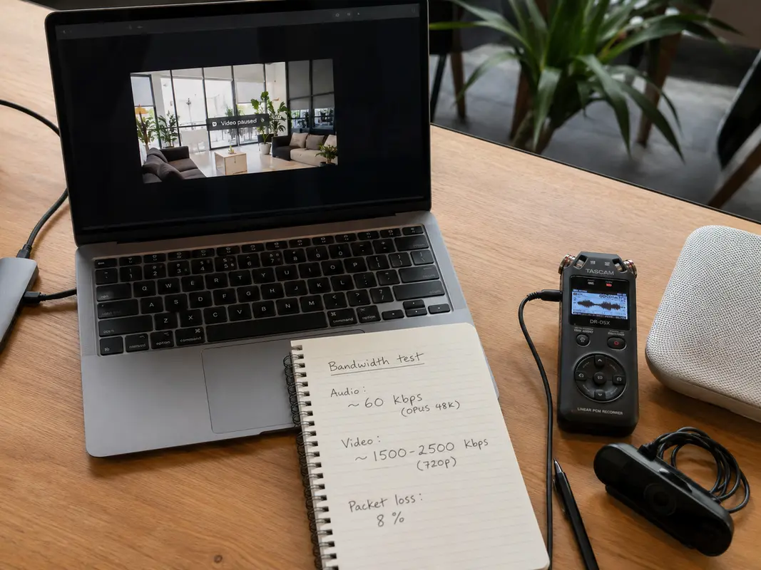A paused video frame, active audio recorder and bandwidth notes show why voice can survive after video becomes unstable.